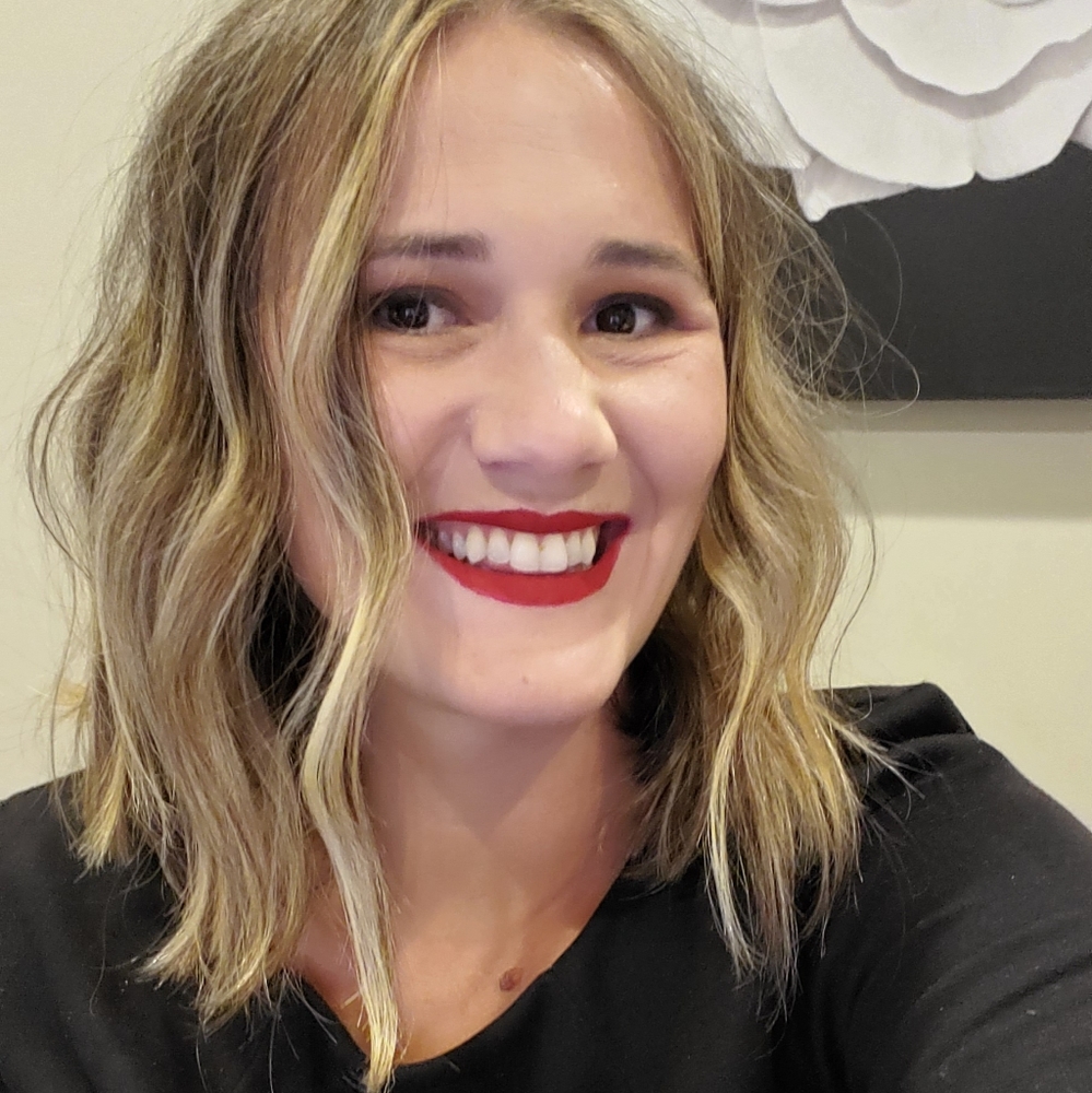 Meet your Posher, Amy